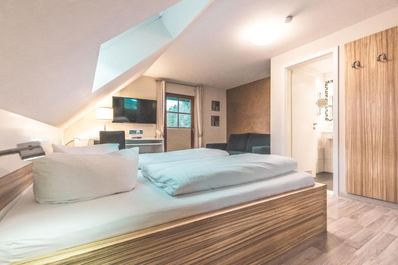 Boutique Wellnesshotel Landmann Steinen  Extérieur photo